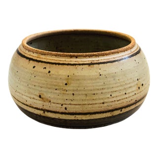 Large Speckled Gray Studio Pottery Bowl For Sale