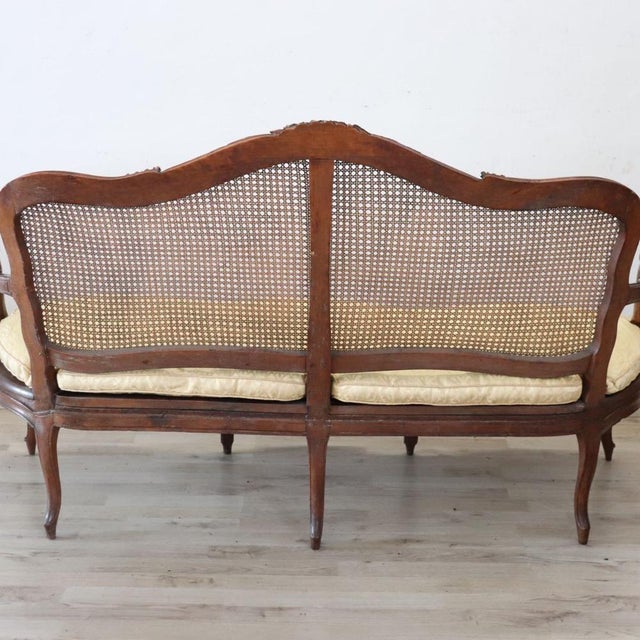 Antique Walnut Sofa in Vienna Straw, 1700s For Sale - Image 14 of 16