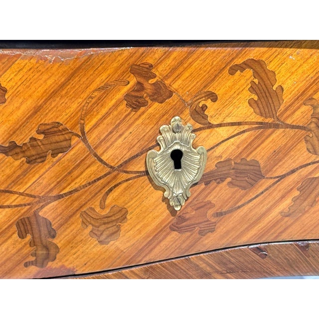 Louis XV Style, Executive Desk, Marquetry, Leather, Bronze, France, 19th/20th C. For Sale - Image 10 of 15