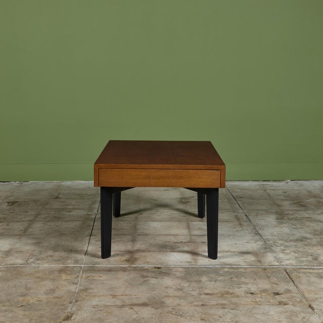 Brown George Nelson Extendable Coffee Table with Removable Trays for Herman Miller For Sale - Image 8 of 16