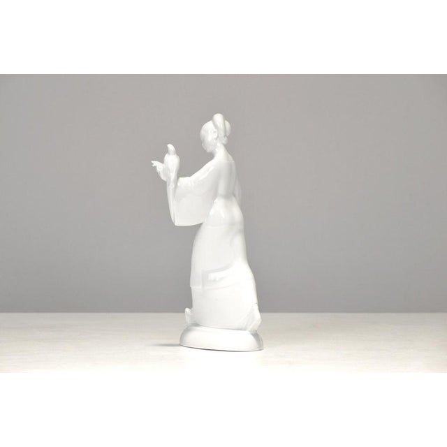 Porcelain Figure by Adolph Amberg for KPM, Berlin, Germany, 1910s For Sale - Image 4 of 11