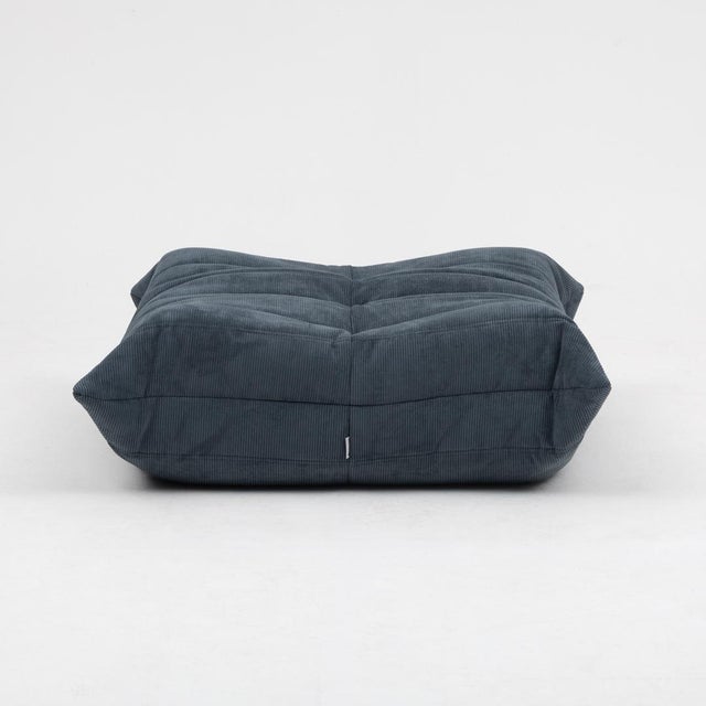 Textile Togo Lounge Chair and Pouf in Grey Corduroy by Michel Ducaroy for Ligne Roset, 1973, Set of 2 For Sale - Image 7 of 18
