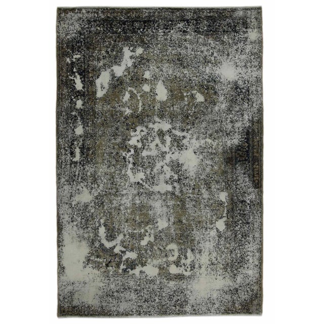 Vintage Middle Eastern Hand-Knotted Rug For Sale - Image 6 of 6