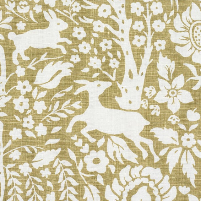 Contemporary SAMPLE - Schumacher Deerfield Fabric In Moss For Sale - Image 3 of 4