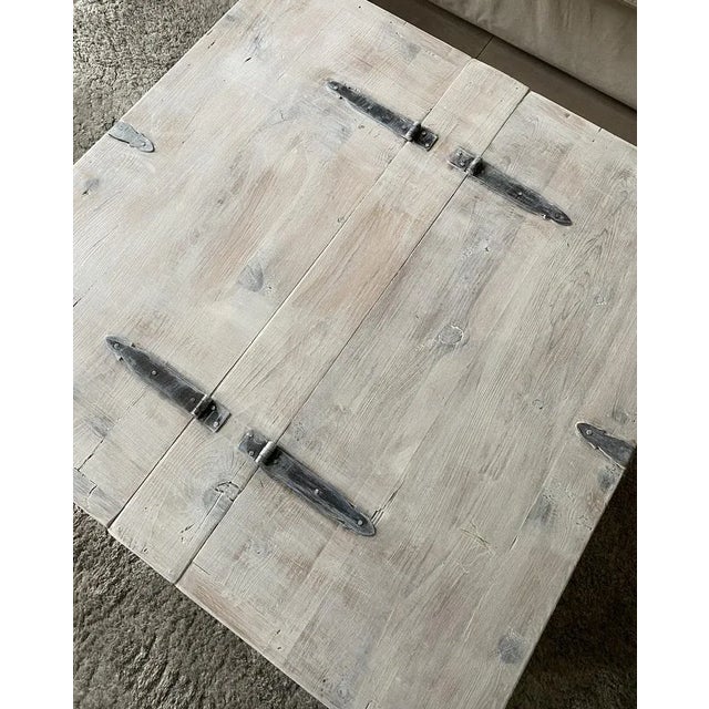 Coffee Table/Chest Table, 18th Century For Sale - Image 5 of 10