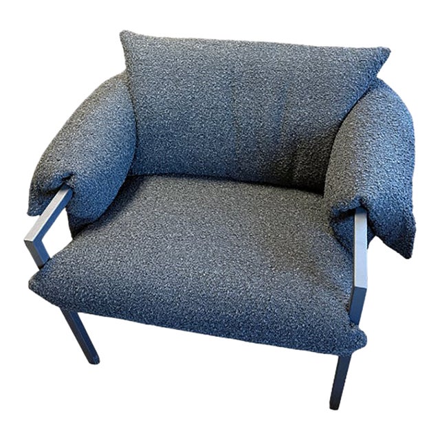 Gus Modern Fulton Lounge Chair - Black Node Nocturn For Sale