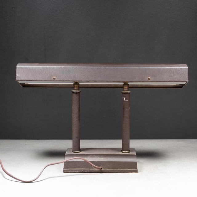 MId-century Banker's Desk Lamp c.1950 For Sale In San Francisco - Image 6 of 9