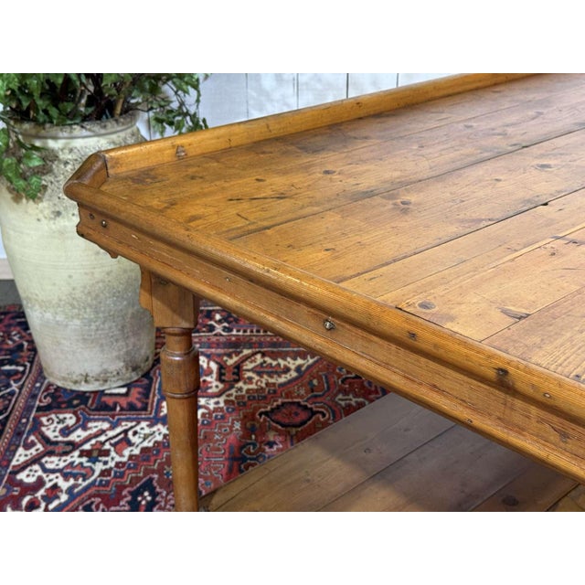 19th Century English Trades Table in Fir Wood For Sale - Image 11 of 18