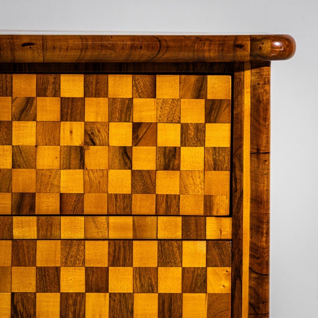 Biedermeier Chest of Drawers With Checkerboard Veneer Pattern, Germany, Circa 1830 For Sale - Image 4 of 10