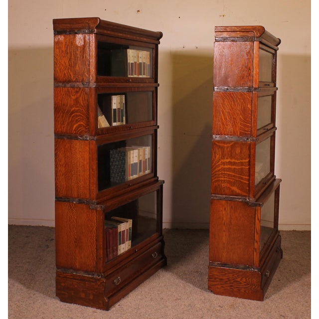 Oak Bookcases from Globe Wernicke, 1900s, Set of 2 For Sale - Image 4 of 12