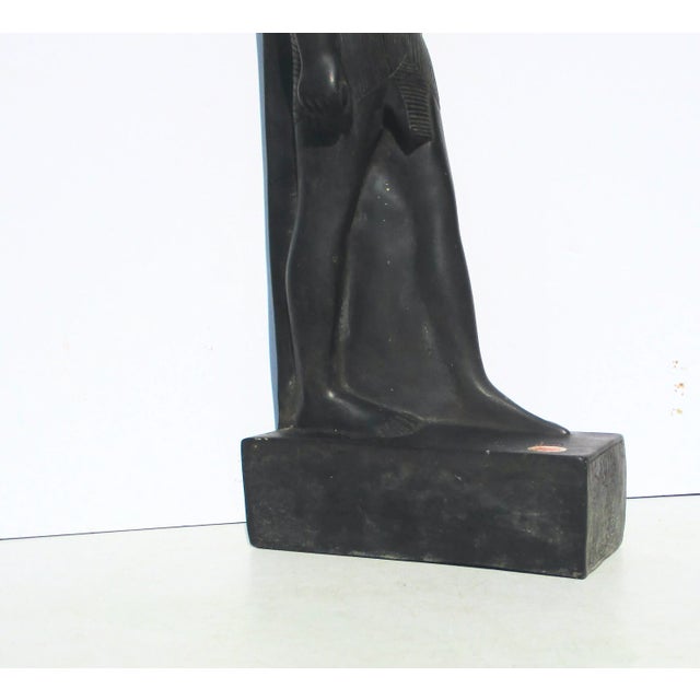 Figurative 1980s Egyptian Hand Made Statue of Pharaoh For Sale - Image 3 of 13
