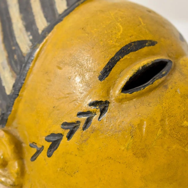Yellow Early 20th Century Yoruba Gelede Mask Yellow Nigeria Sidley Collection For Sale - Image 8 of 10