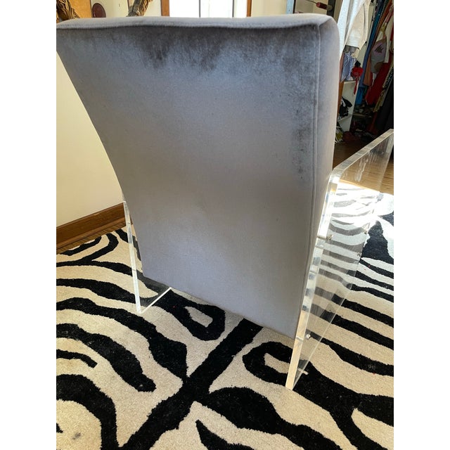 1980s 1980s Acrylic Periwinkle Performance Velvet Chair For Sale - Image 5 of 5
