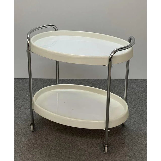 Mid-Century Italian Oval White Plastic and Metal Chrome Bar Cart, 1950s For Sale - Image 6 of 15