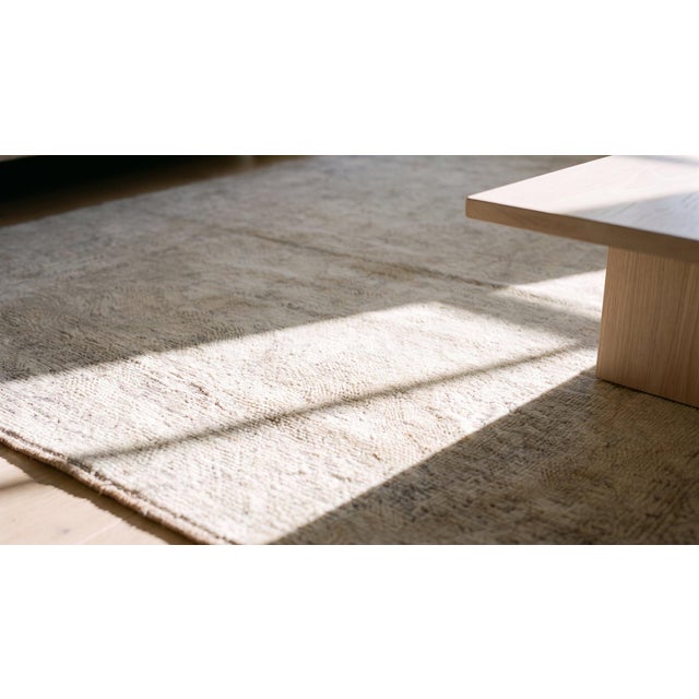 1930s Gray Classic Traditional Antique Agra Cotton Rug 4' 6" X 7' 4" Hand Knotted Pile Wool Carpet For Sale In New York - Image 6 of 7