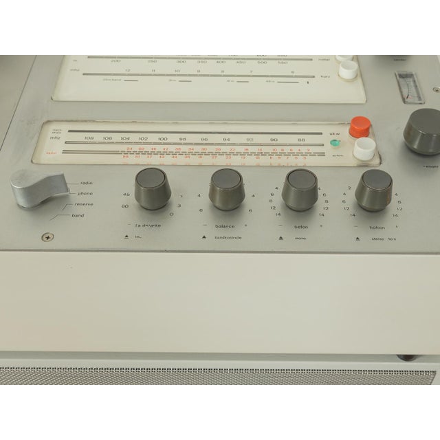 Plastic Audio 300, L 60 and L530 Compact Stereo System by Dieter Rams for Braun, 1970s For Sale - Image 7 of 12