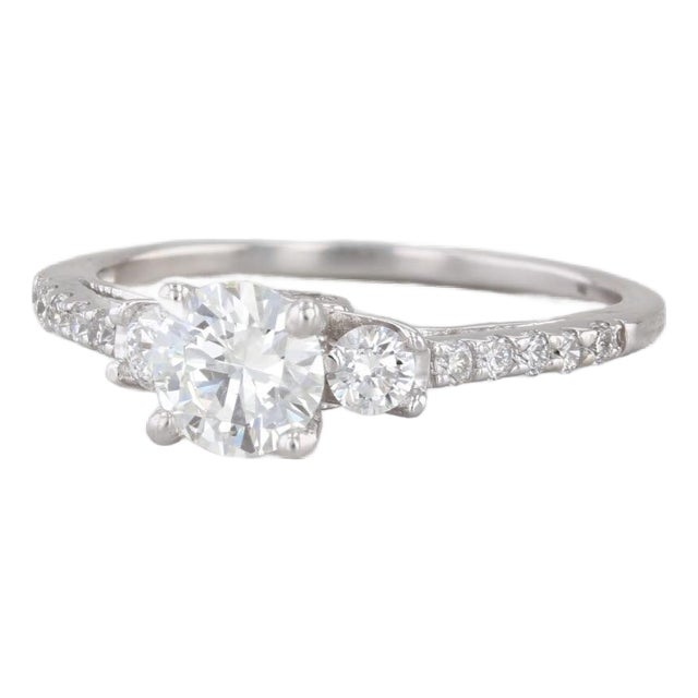 0.82ctw Round Diamond Engagement Ring 14k White Gold Size 7 Cathedral Band For Sale