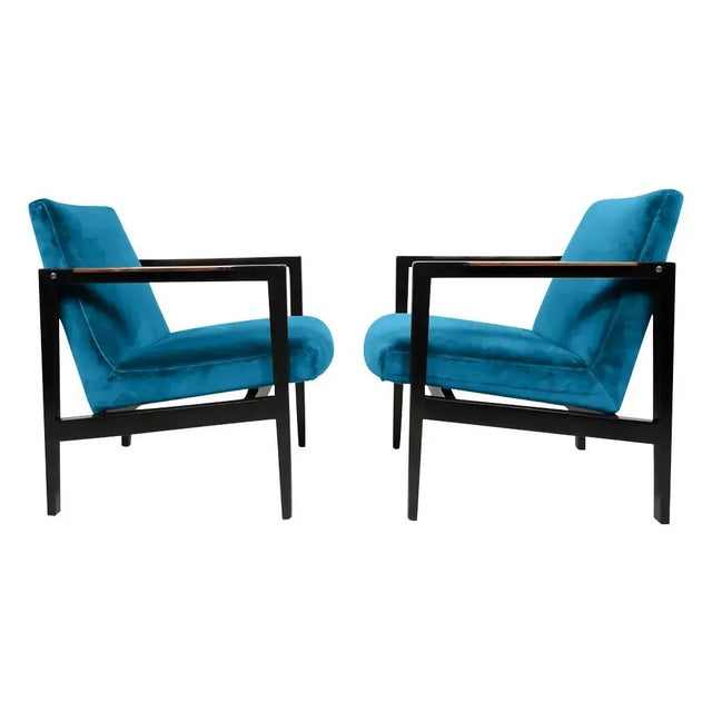 Mid-Century Modern Modern Medellin Mid-Century Style Lounge Chairs - a Pair For Sale - Image 3 of 6