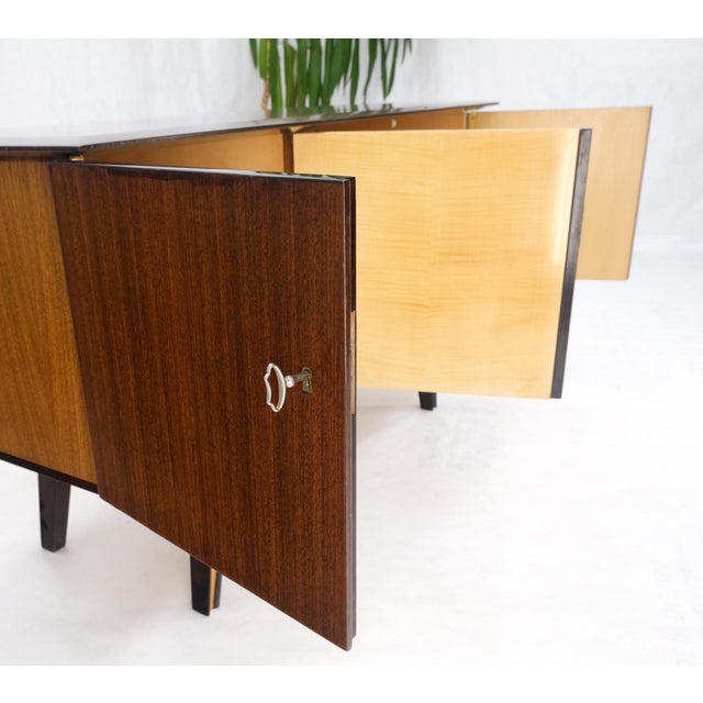 German Art Deco Mid-Century Modern High Gloss 3 Door Petit Credenza Chest For Sale - Image 6 of 12