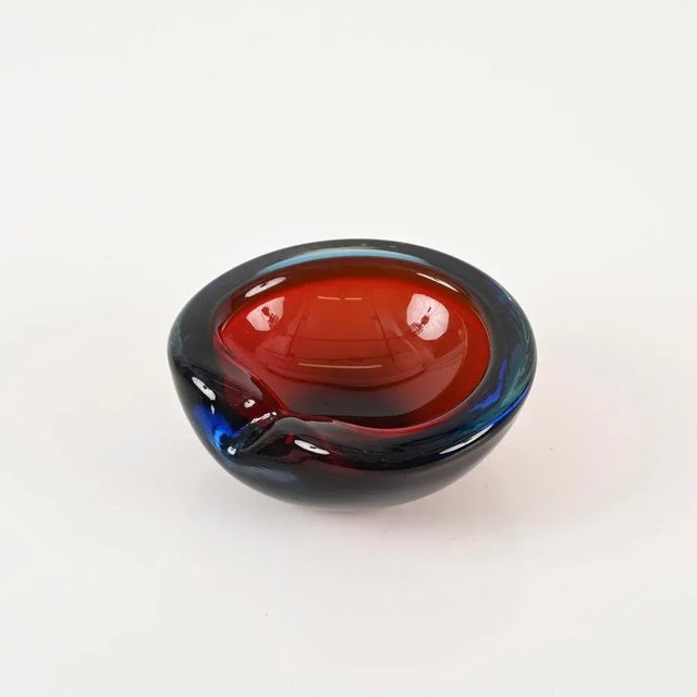 Flavio Poli Blue and Red Sommerso Murano Glass Heart-Shaped Bowl by Flavio Poli, Italy, 1960s For Sale - Image 4 of 11