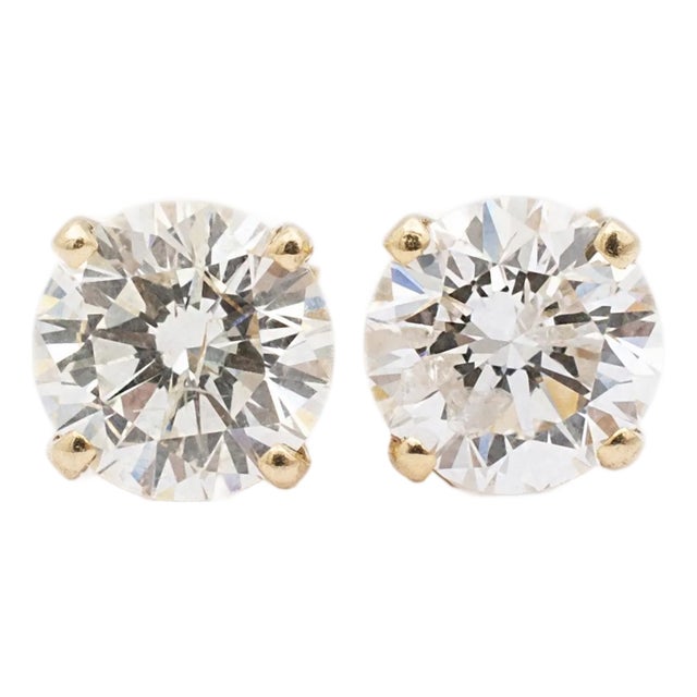 Ladies 14k Yellow Gold 1.80ct Diamond Push Back Stud Earrings, A Pair For Sale
