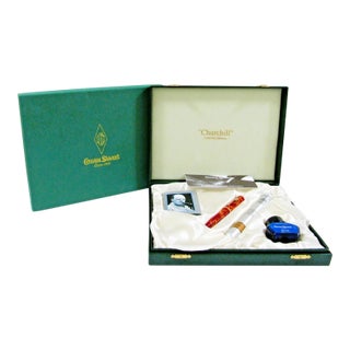 Conway Stewart Churchill Ltd. Edition Wellington Yellow Whirl Fountain Pen Set For Sale