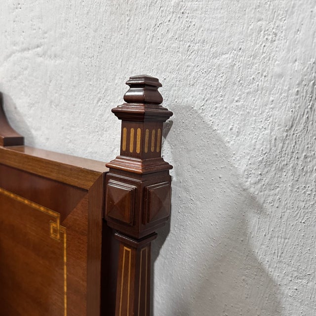 20th Century Edwardian Headboard in Wood, England, 1930s For Sale - Image 18 of 18