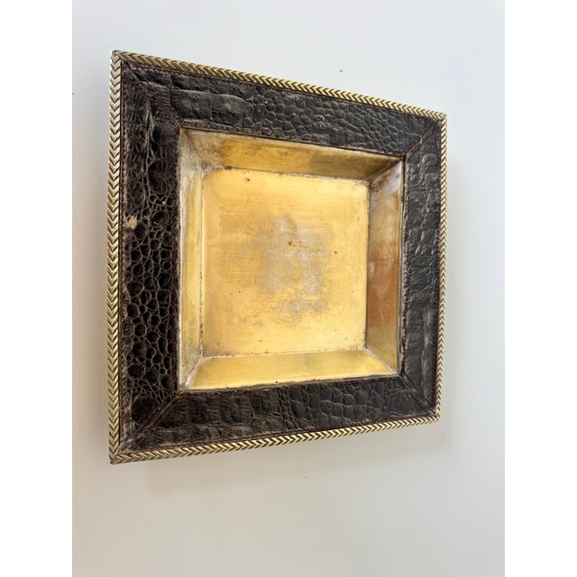 This stunning vintage dish is a refined fusion of luxury and craftsmanship, featuring a silver-plated base with an inset...