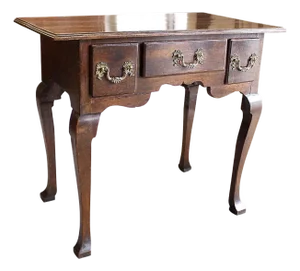 English Oak ( George I I ) Lowboy