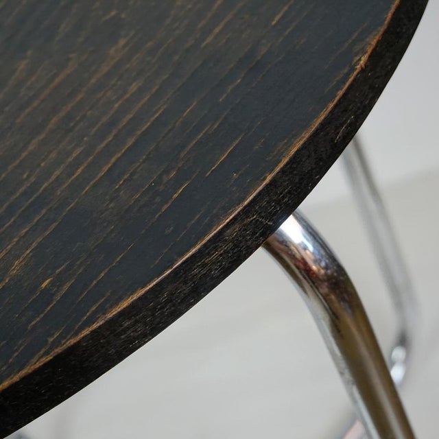 1930s Circular Black Oak and Tubular Steel Bauhaus Coffee Table by Marcel Breuer, 1930s For Sale - Image 5 of 8