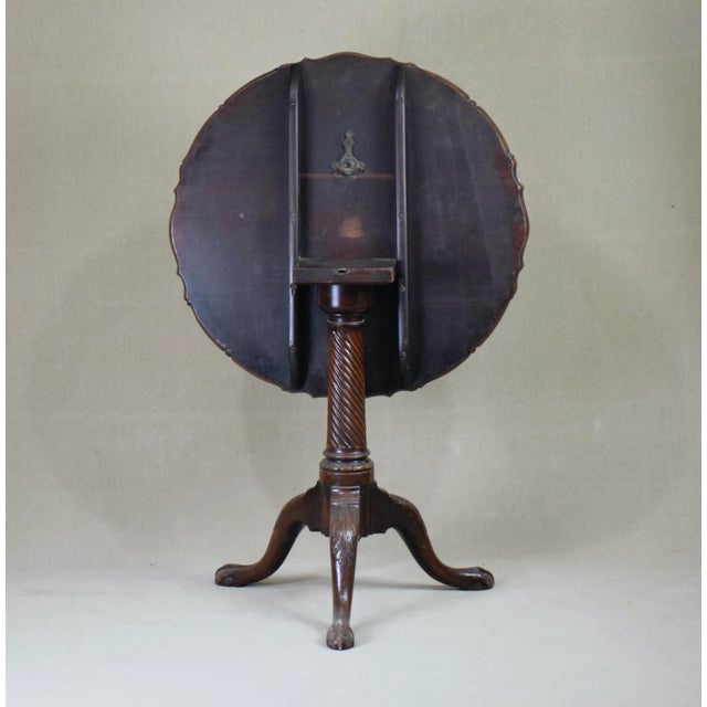 Tripod Table in Solid Cuban Mahogany, United Kingdom, 1750s For Sale - Image 4 of 11