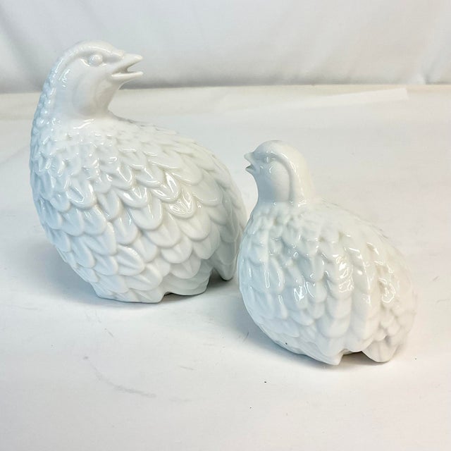 1970s Vintage Hollywood Regency Boho Chic Majolica Le Blanc Figural Partridges - A Pair For Sale - Image 4 of 8