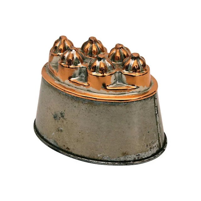 Late 19th Century Antique Oval Copper and Tin Mold For Sale - Image 5 of 5