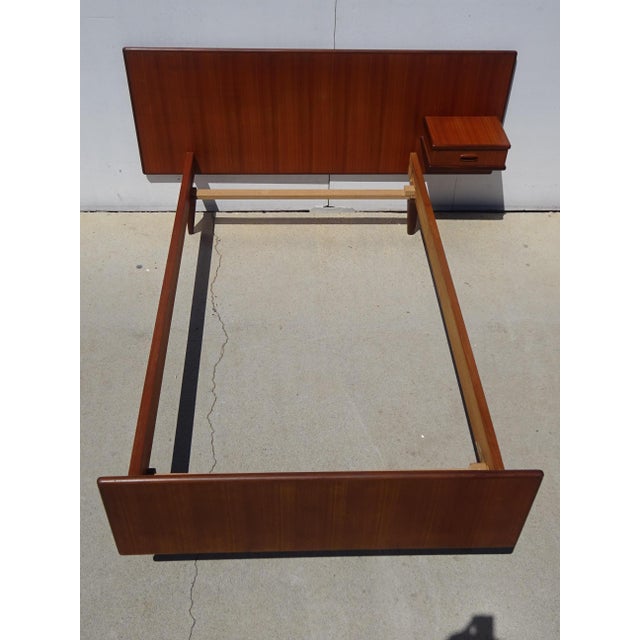 Wood Vintage Teak Bed with Integrated Nightstand, 1960s For Sale - Image 7 of 18