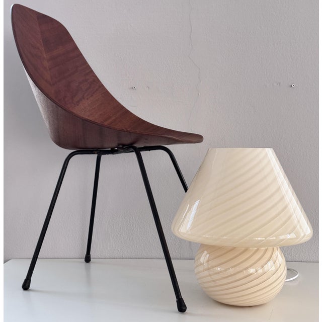 Mid-Century Modern Large Murano Mushroom Table Lamp in Soft Yellow Swirl Glass, 1970s For Sale - Image 3 of 16