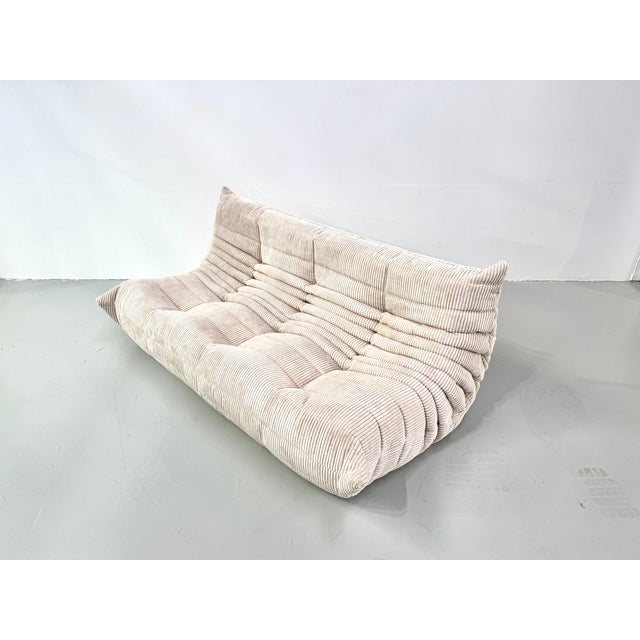 French Togo 3-Seater Sofa in Beige Corduroy attributed to Michel Ducaroy for Ligne Roset, 1970s For Sale - Image 9 of 13