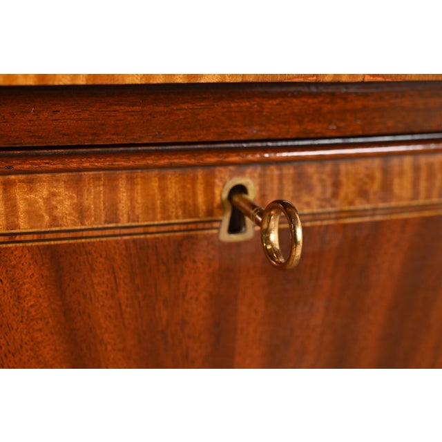Wood Councill Federal Inlaid Flame Mahogany and Satinwood Sideboard Credenza For Sale - Image 7 of 14