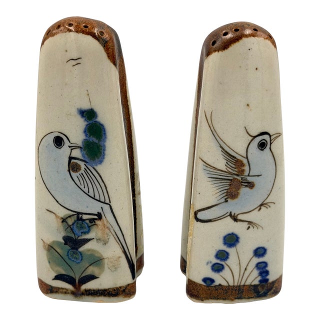 1950s Folk-Art Ken Edwards Palomar Tonala Pottery Hand Painted Salt and Pepper Shakers For Sale