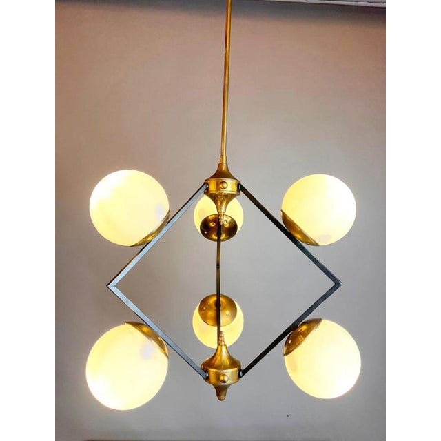 Mid-Century Modern Italian Pendant Lamp, 1960s Up to 250V (Europe/UK Standard).The wiring of this item may be original and...