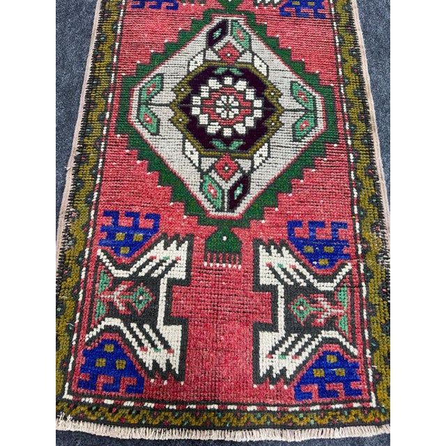 Contemporary Turkish Yastik Rug 1'8" x 3'2" For Sale - Image 3 of 5