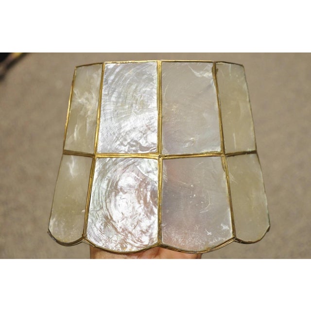 Mid 20th Century Vintage Italian Hollywood Regency Capiz Shell Gold 7.25 Round Clip on Lamp Shade For Sale - Image 5 of 18