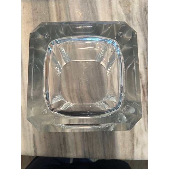 1960s Alessandro Albrizzi Mid-Century Modern Lucite Faceted Ice Bucket For Sale In Washington DC - Image 6 of 7