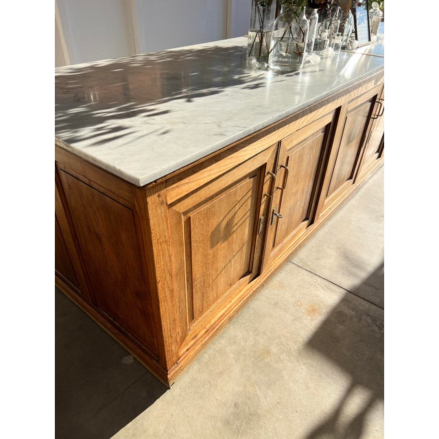 Double-Sided Pharmacy Counter in Marble and Chestnut Wood, 1900 For Sale - Image 17 of 18