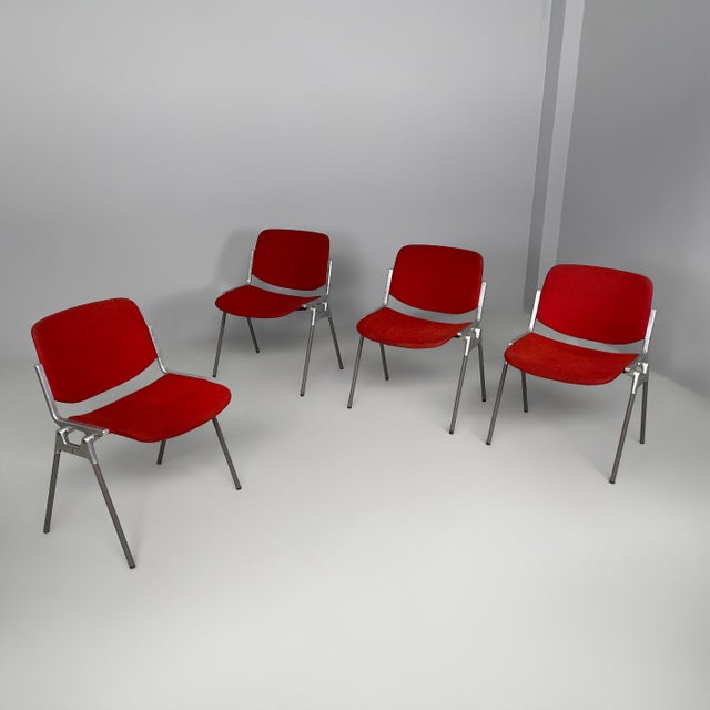 Italian Modern Red Fabric DSC Chairs by Giancarlo Piretti for Castelli, 1970s, Set of 4 For Sale - Image 18 of 18