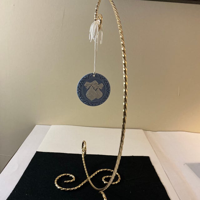 1990s 1990s Wedgewood Jasperware Christmas Tree Ornaments - Set of 3 For Sale - Image 5 of 12