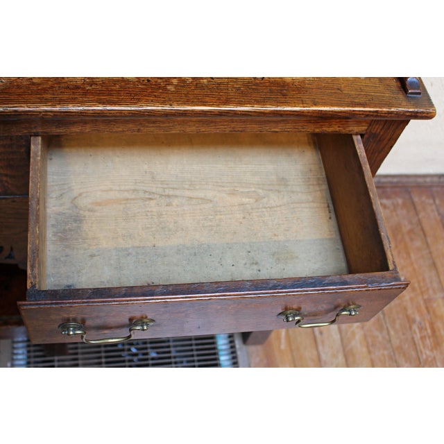 Early 19th Century Georgian Oak Welsh Dresser For Sale In Raleigh - Image 6 of 11
