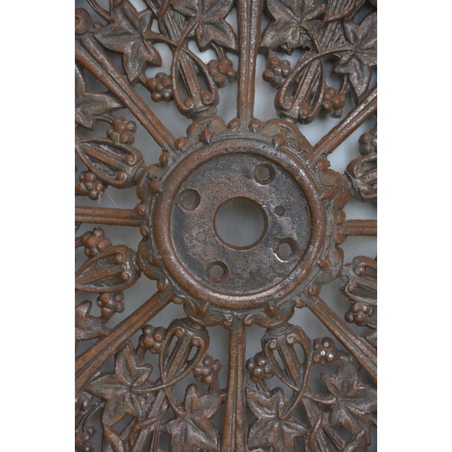 Silver Antique Victorian Cast Iron Ceiling Rose with Ivy Leaves, 1870 For Sale - Image 8 of 14