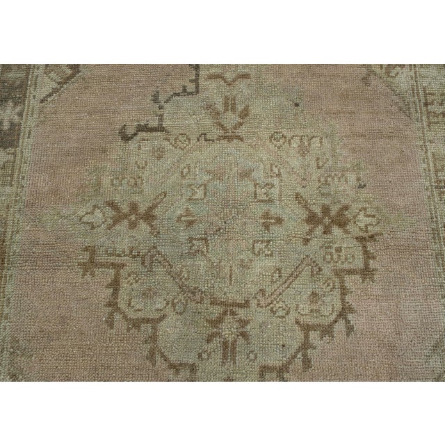 Turkish Vintage Rug 3'8" x 5'10" #17110 For Sale In Houston - Image 6 of 8