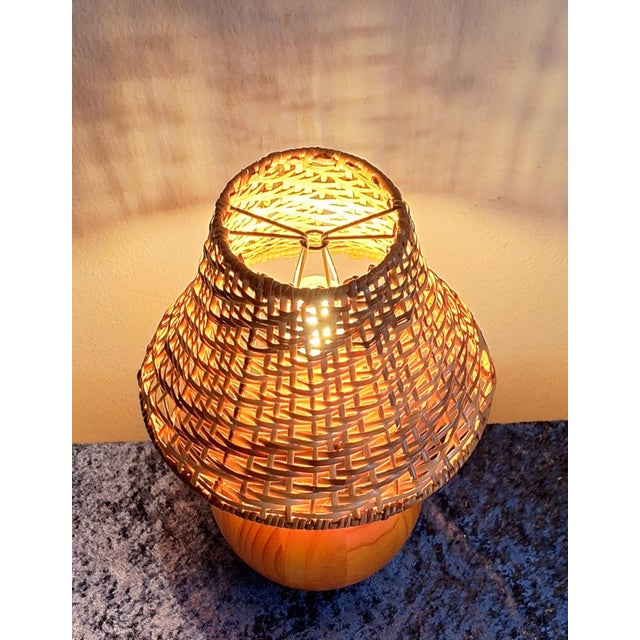 1980s Vintage Table Lamp with Yew Wood Base and Wicker Shade, 1980s For Sale - Image 5 of 7