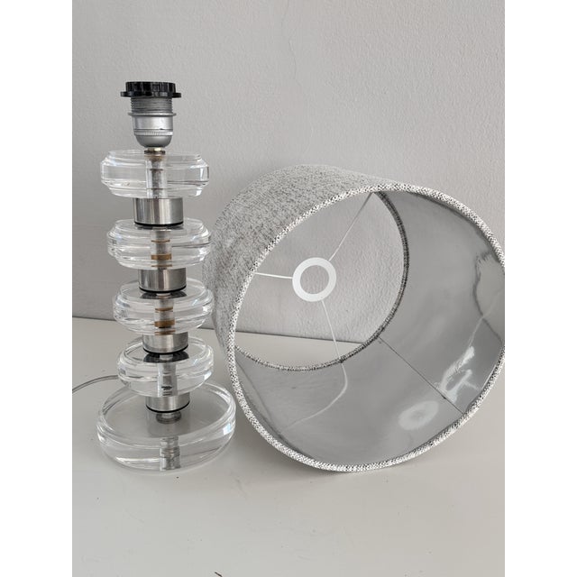 Vintage Italian Table Lamp in Acrylic, 1970s For Sale - Image 10 of 12